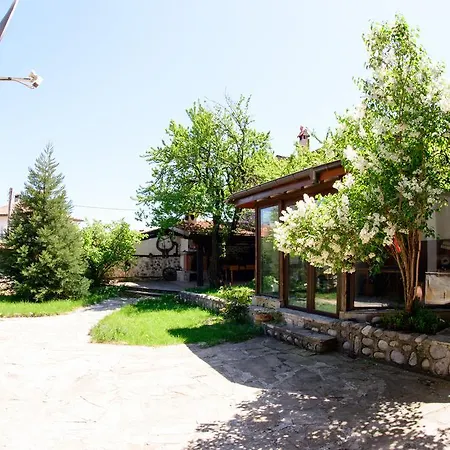 Будинок відпочинку Holiday Homes Kulina