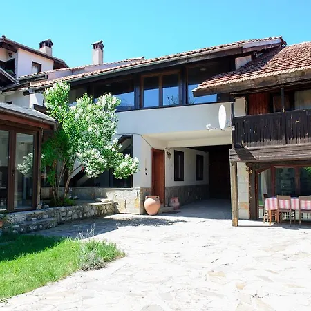 Будинок відпочинку Holiday Homes Kulina Бансько