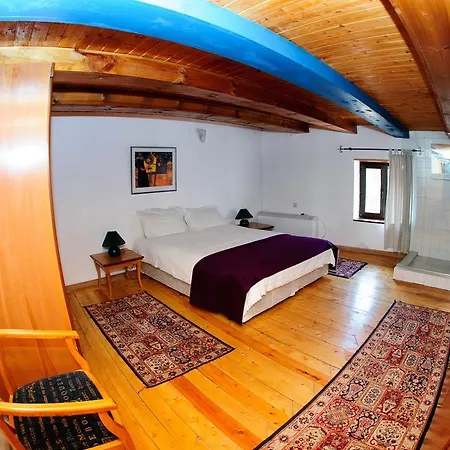 Будинок відпочинку Holiday Homes Kulina *